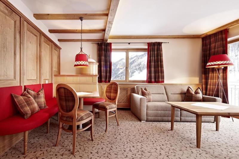 Hotel Berghof Crystal Spa & Sports Tux Exteriör bild