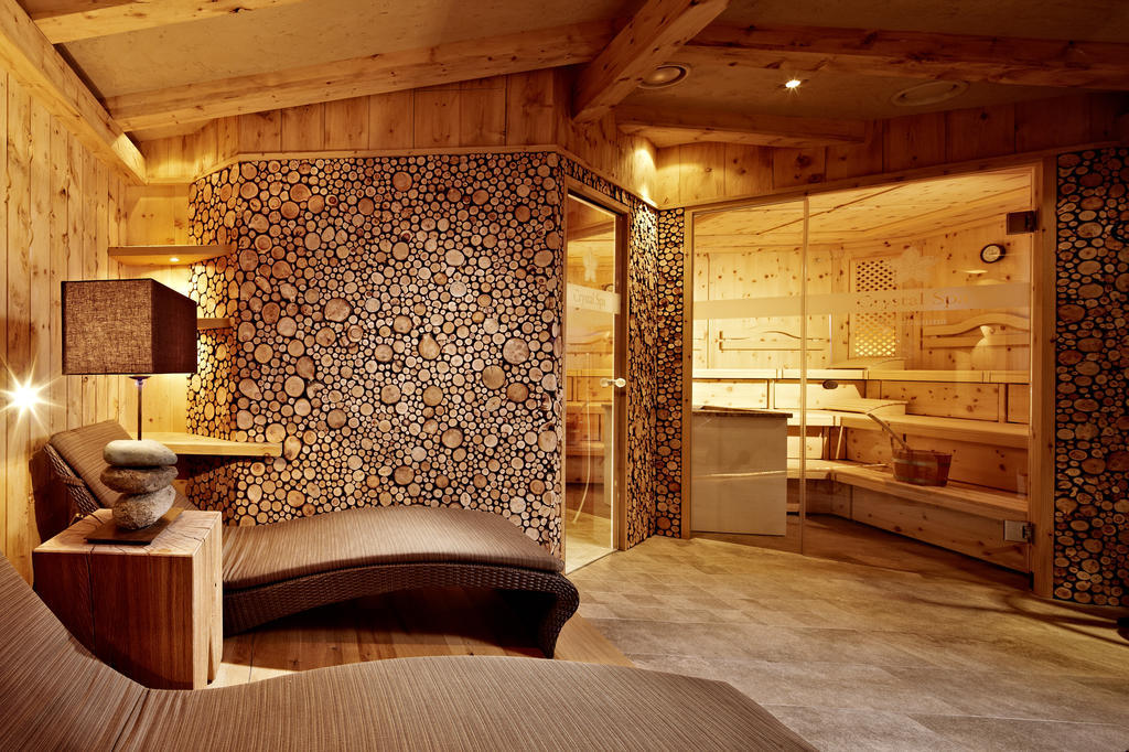 Hotel Berghof Crystal Spa & Sports Tux Exteriör bild